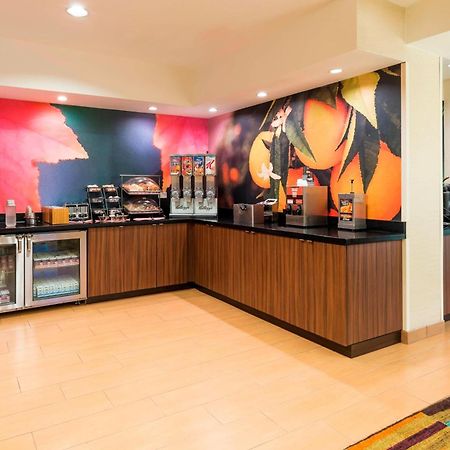 Fairfield Inn And Suites Мобіл Екстер'єр фото