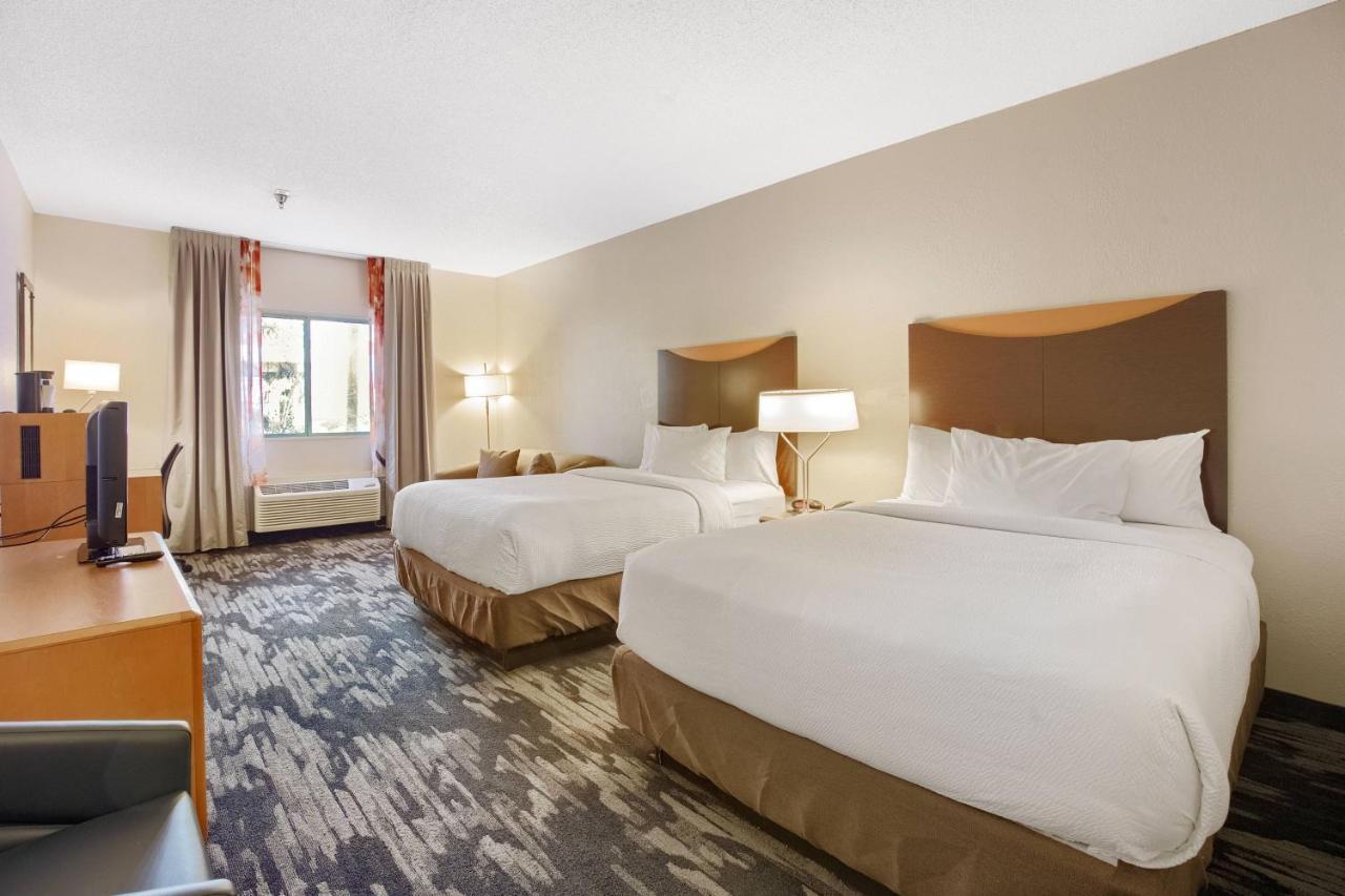 Fairfield Inn And Suites Мобіл Екстер'єр фото