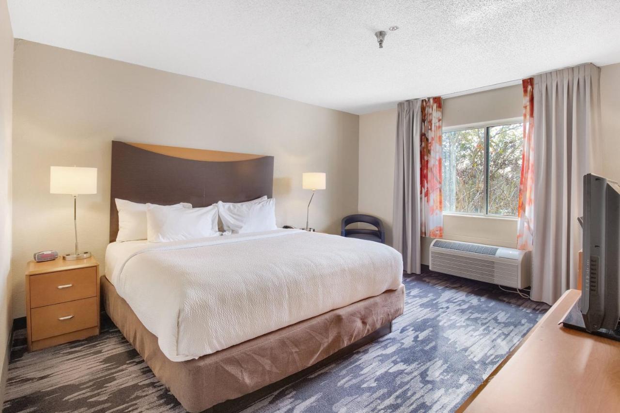 Fairfield Inn And Suites Мобіл Екстер'єр фото